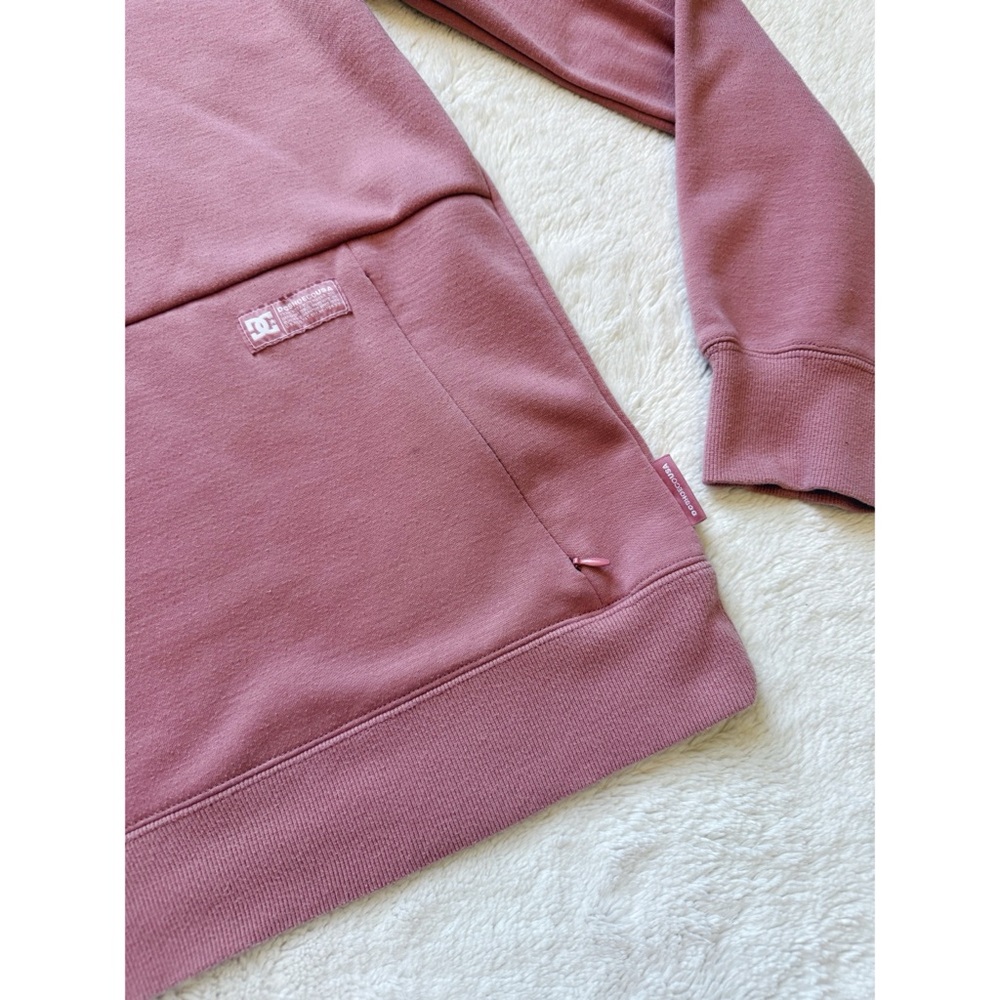 DC | Technical Cowl Neck Fleece - Picture 8 of 10